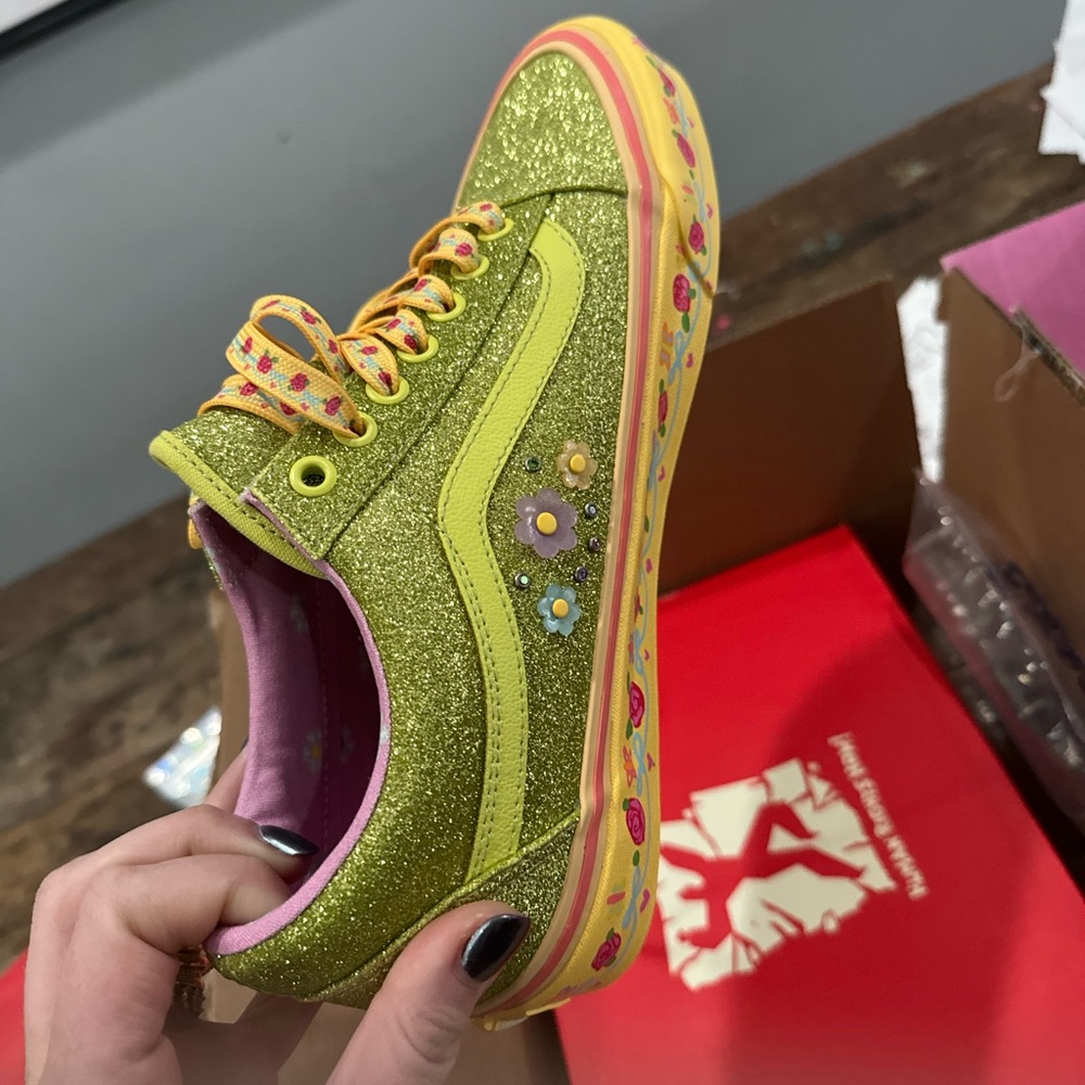 Vans X Susan Alexandra Old Skool 36 DX S BRAND NEW, NEVER WORN, W/ TAGS AND BOX